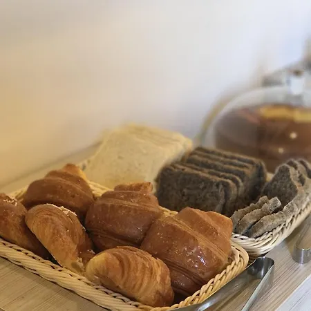 Il Barbero Nocleg ze śniadaniem 4*