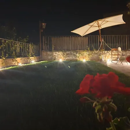 مبيت وإفطار إيل باربيرو 2*
